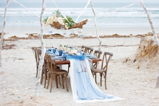 Svatby na pláži se stávají čím dál populárnější!