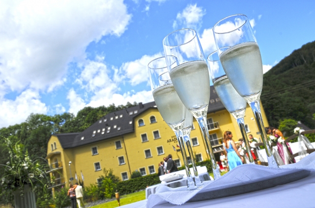 Hotel Akademie Hrubá Voda - last minute svatba