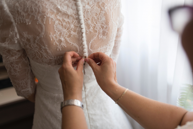 Jak na správnou délku svatebních šatů