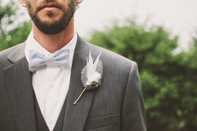 Nezbytnosti pro ženicha: Motýlek, kravata a další