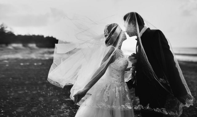 Nejvýznamnější výročí svatby: Od bavlnky ke klenotům