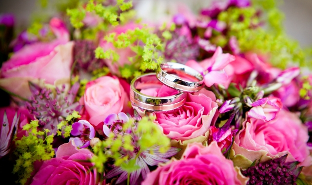Svatba bez prstýnků: Ano, nebo ne?