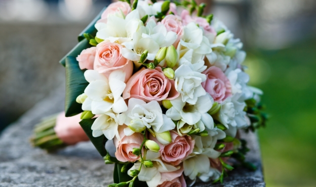Svatební kytice a symbolika květin