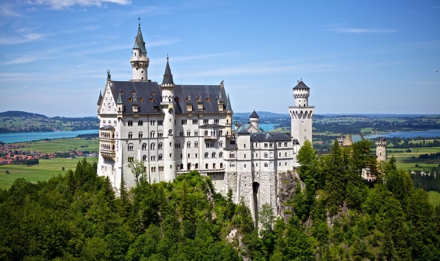 TIP 6 nejkrásnějších hradů a zámků světa